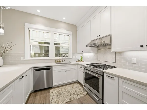 $849,800 | 3832 Northwest 74th Avenue, Camas, WA 98607