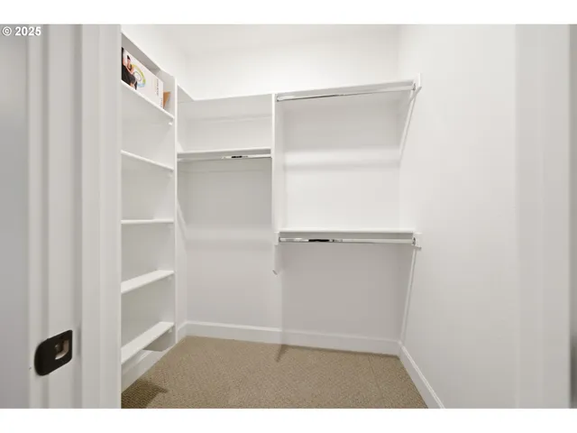 $879,500 | 3832 Northwest 74th Avenue, Camas, WA 98607