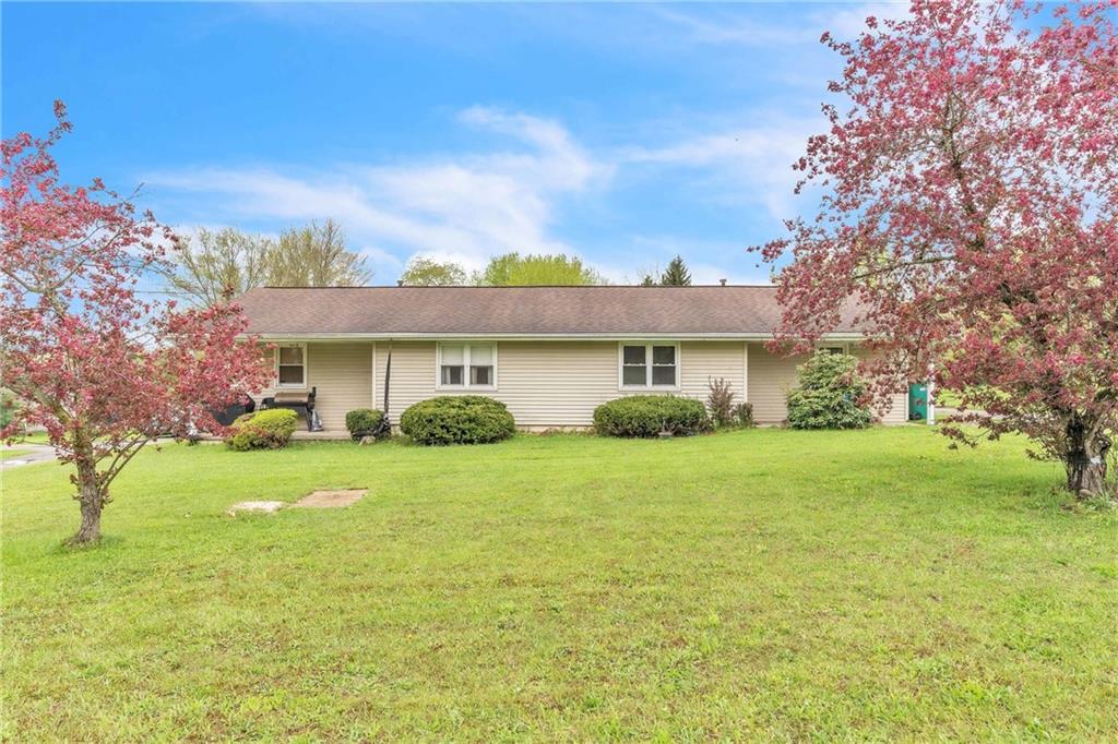 326-328 Mohawk School Road New Castle, PA 16102 - Photo 1 of 45 Gallery Image 1