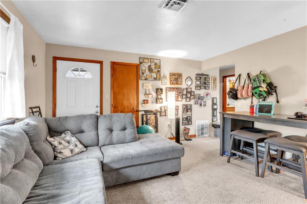 326-328 Mohawk School Road New Castle, PA 16102 - Photo 7 of 45 Gallery Image 7