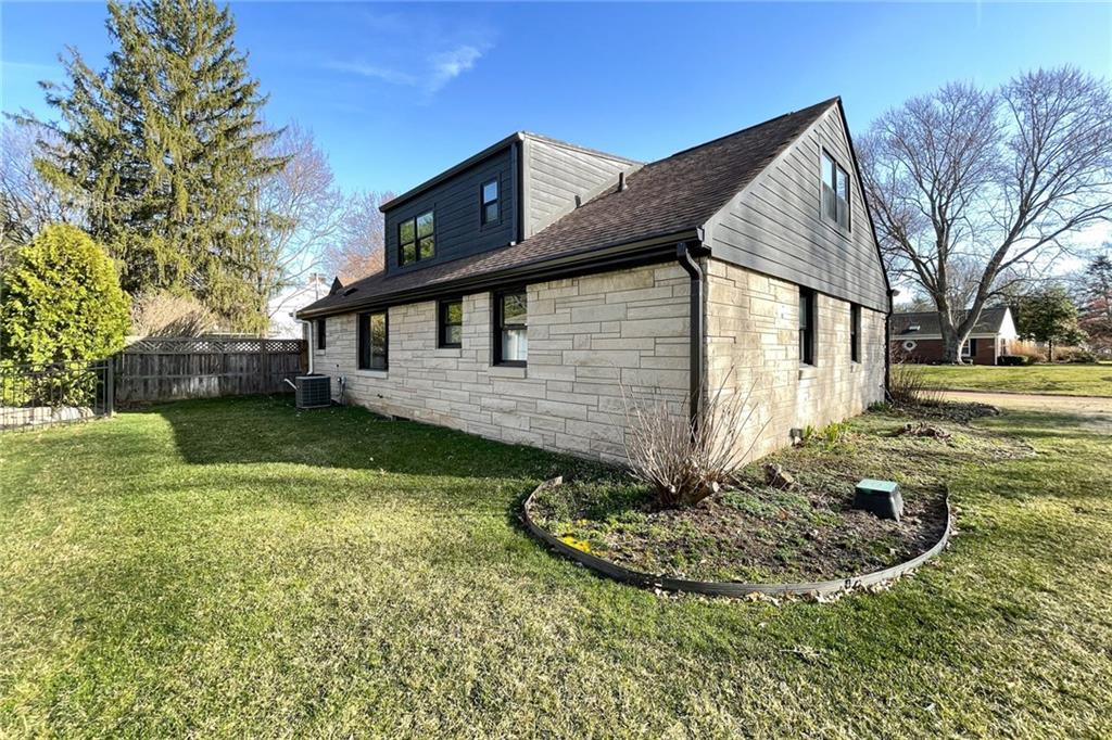 6902 Warwick Road Indianapolis, IN 46220 - Photo 44 of 50 Gallery Image 44