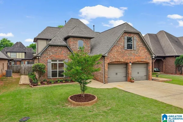 $400,000 | 466 Heathersage Road, Alabaster, AL 35114