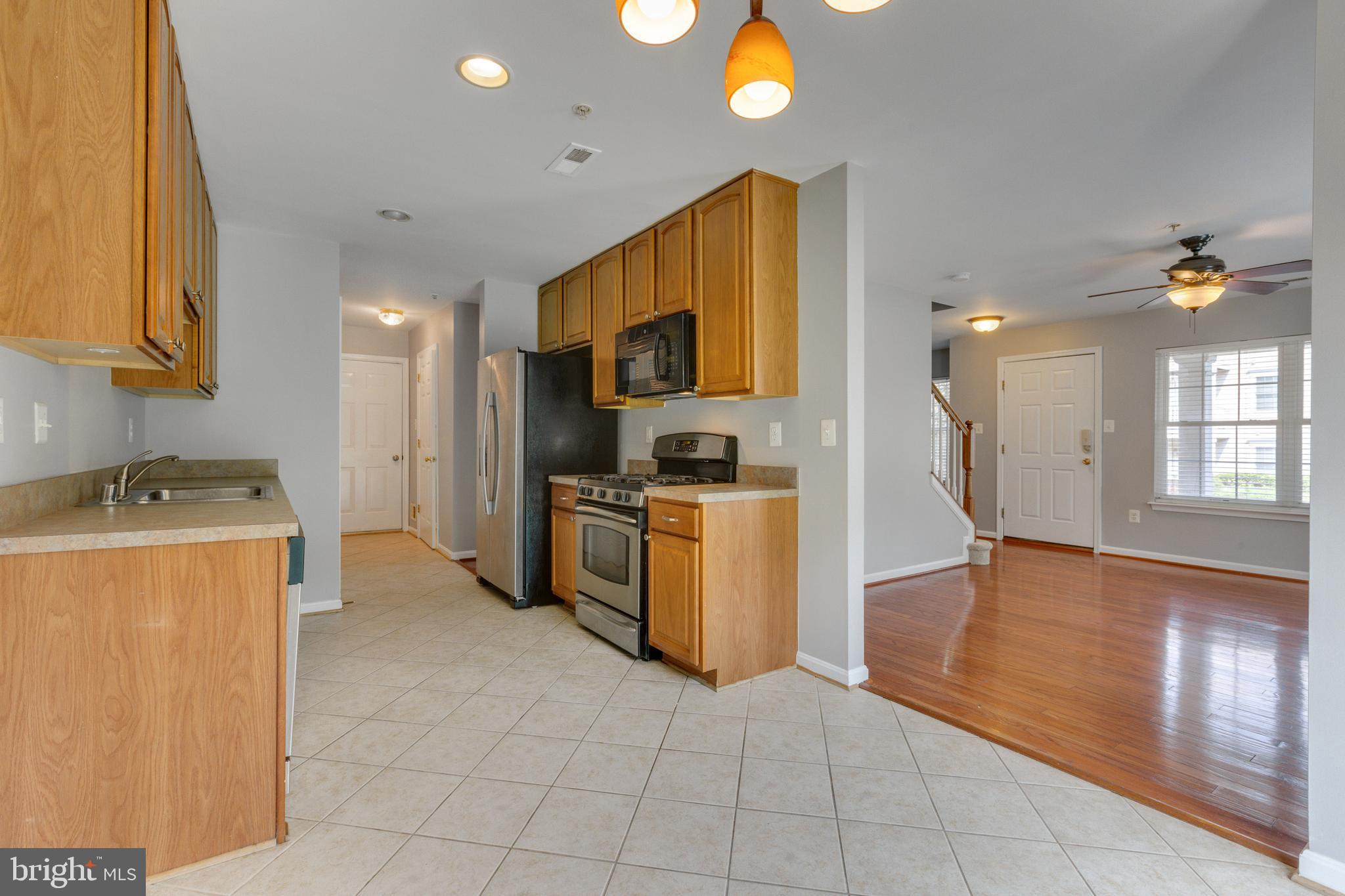 2051 Astilbe Way Odenton, MD 21113 - Photo 13 of 40