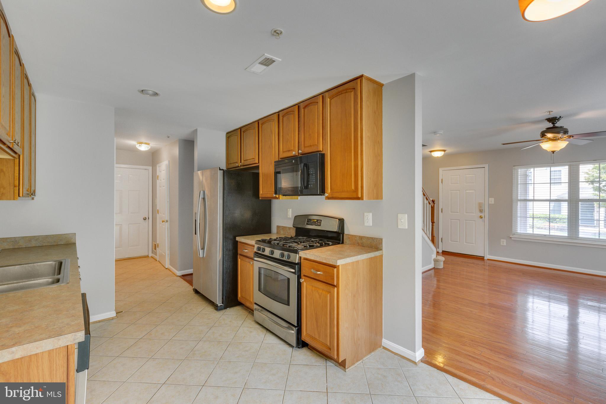 2051 Astilbe Way Odenton, MD 21113 - Photo 15 of 40