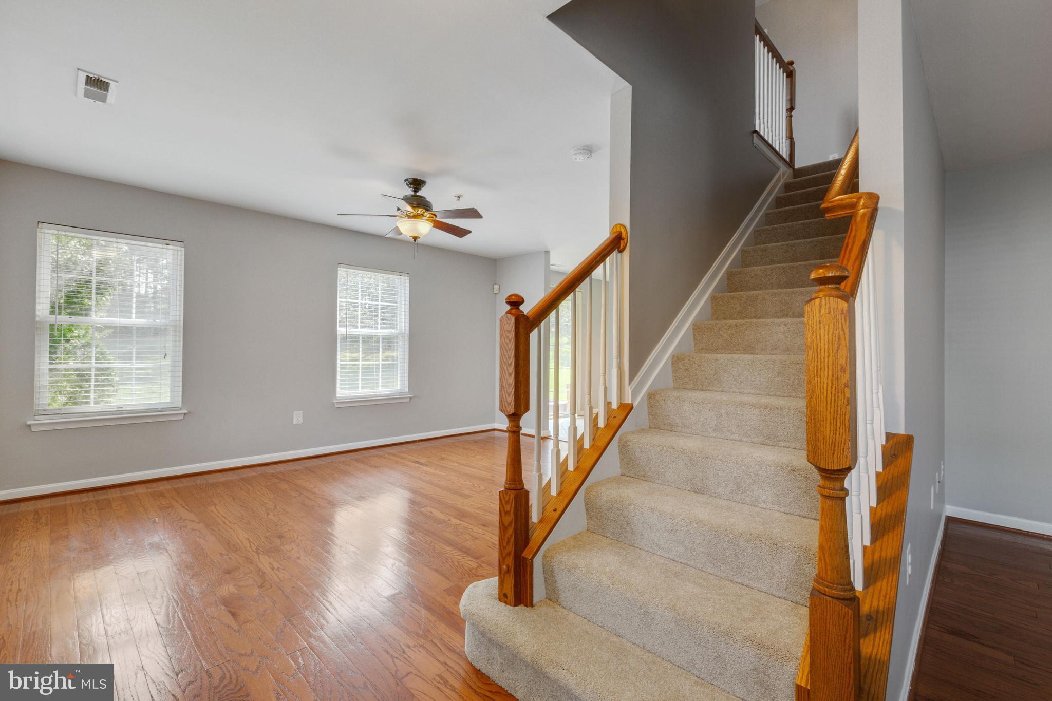2051 Astilbe Way Odenton, MD 21113 - Photo 4 of 40