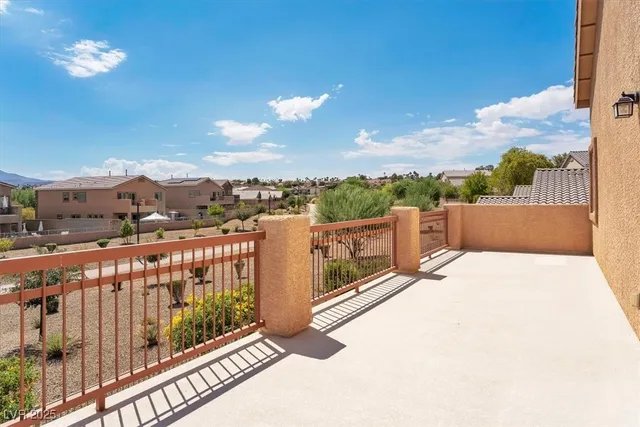 $660,000 | 1699 Sonoran Bluff Avenue, Henderson, NV 89014