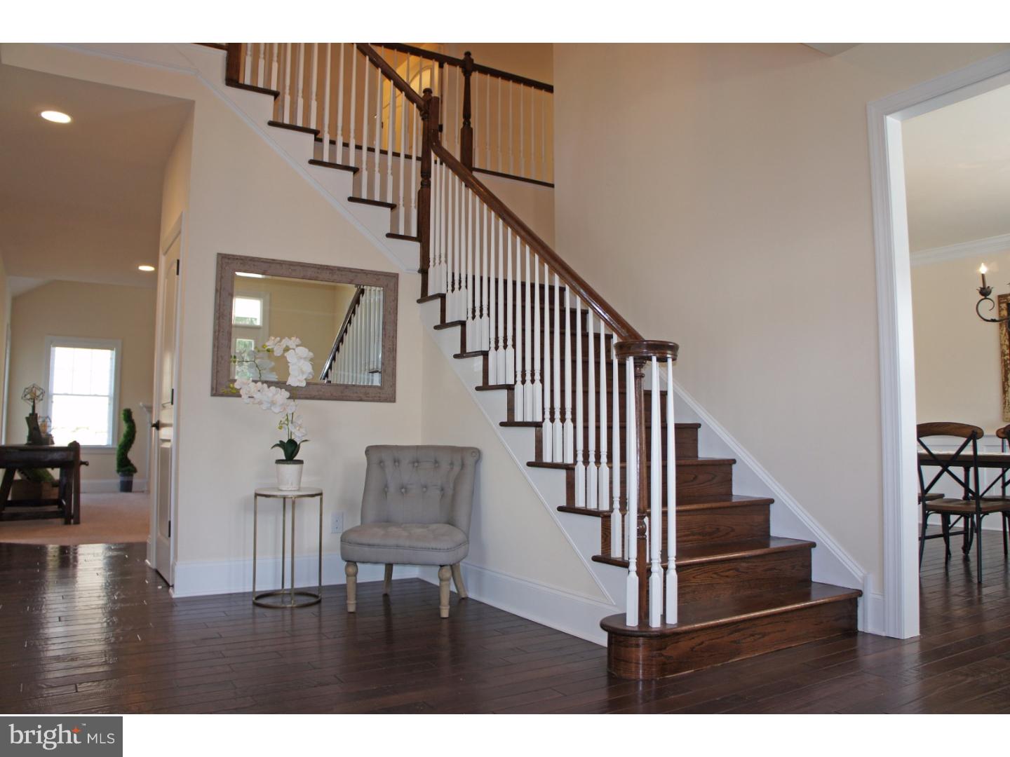 231 Valley Road Media, PA 19063 - Photo 4 of 25 Foyer