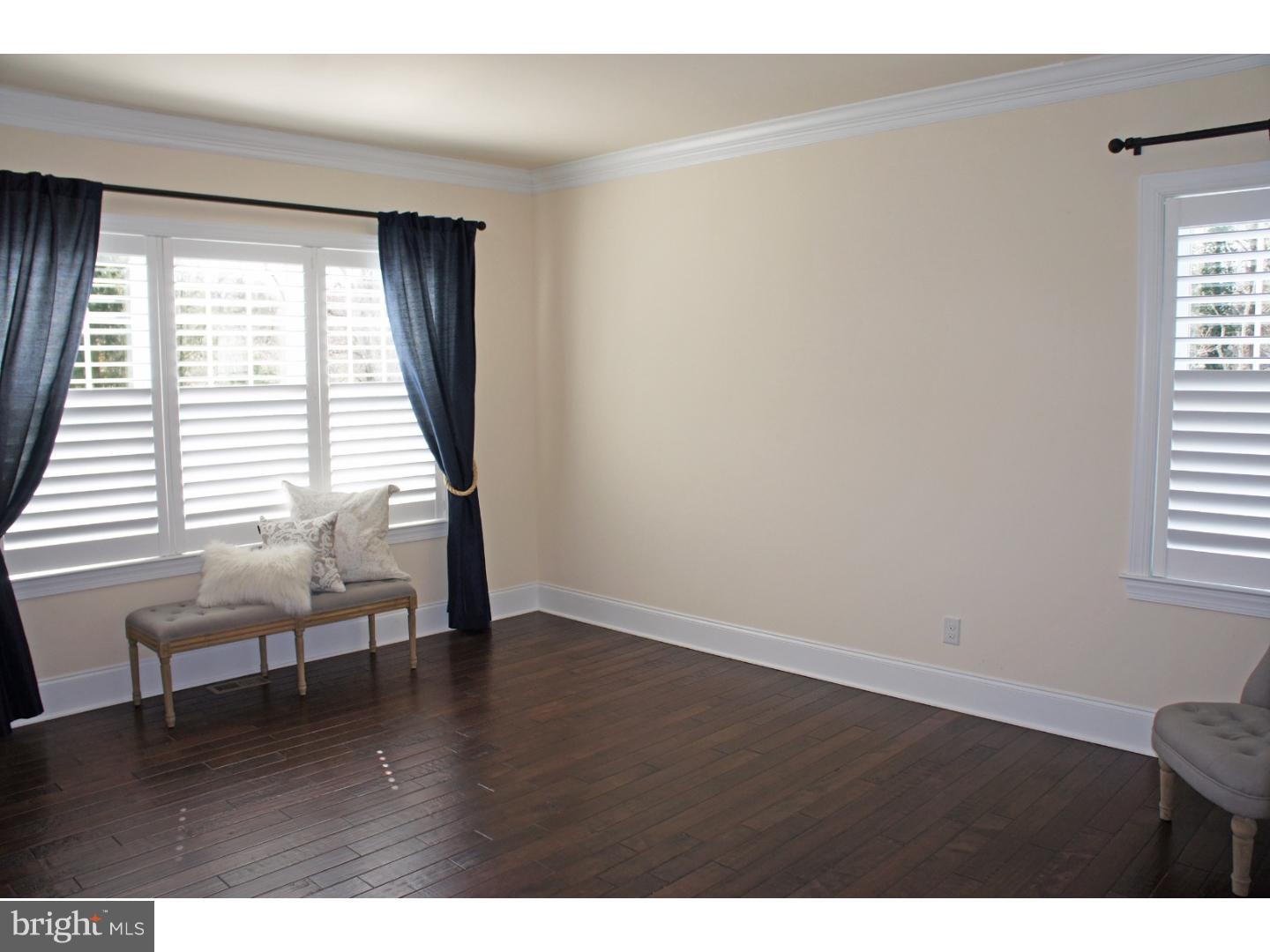 231 Valley Road Media, PA 19063 - Photo 6 of 25 Living Room