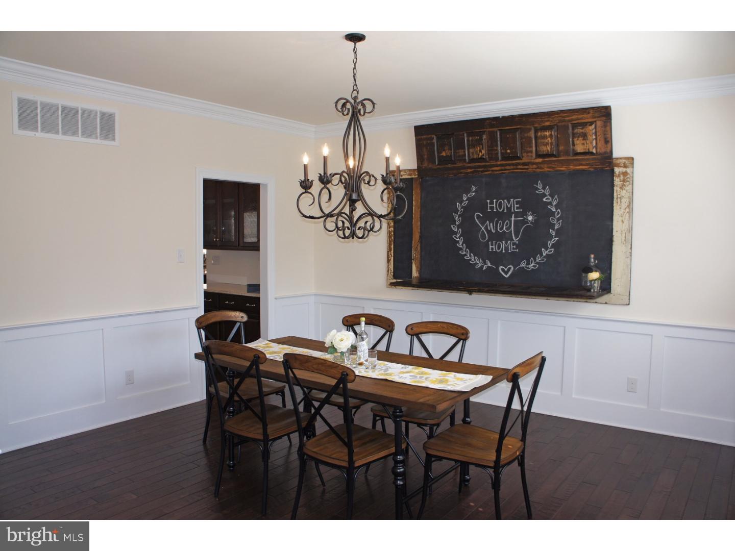 231 Valley Road Media, PA 19063 - Photo 7 of 25 Dining Room