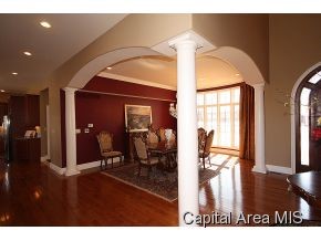 1270 Churchill Road Springfield, IL 62702 - Photo 4 of 24
