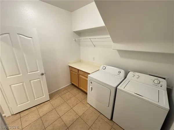 $3,995 | 9218 Desert Heat Avenue, Las Vegas, NV 89178