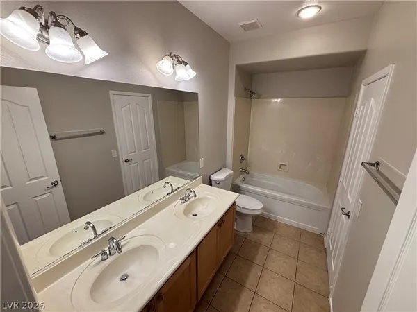 $3,995 | 9218 Desert Heat Avenue, Las Vegas, NV 89178