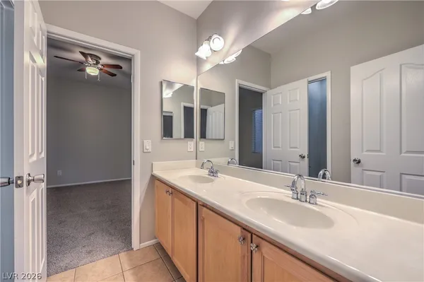 $3,495 | 9218 Desert Heat Avenue, Las Vegas, NV 89178
