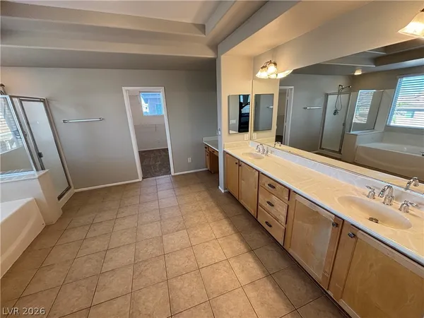 $3,995 | 9218 Desert Heat Avenue, Las Vegas, NV 89178