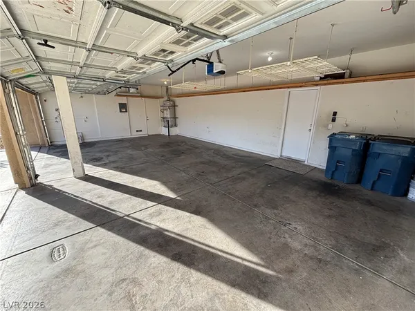 $3,995 | 9218 Desert Heat Avenue, Las Vegas, NV 89178