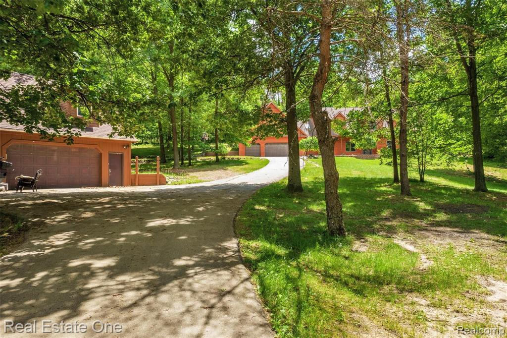 3415 Rafferty Drive Howell, MI 48843 - Photo 44 of 59