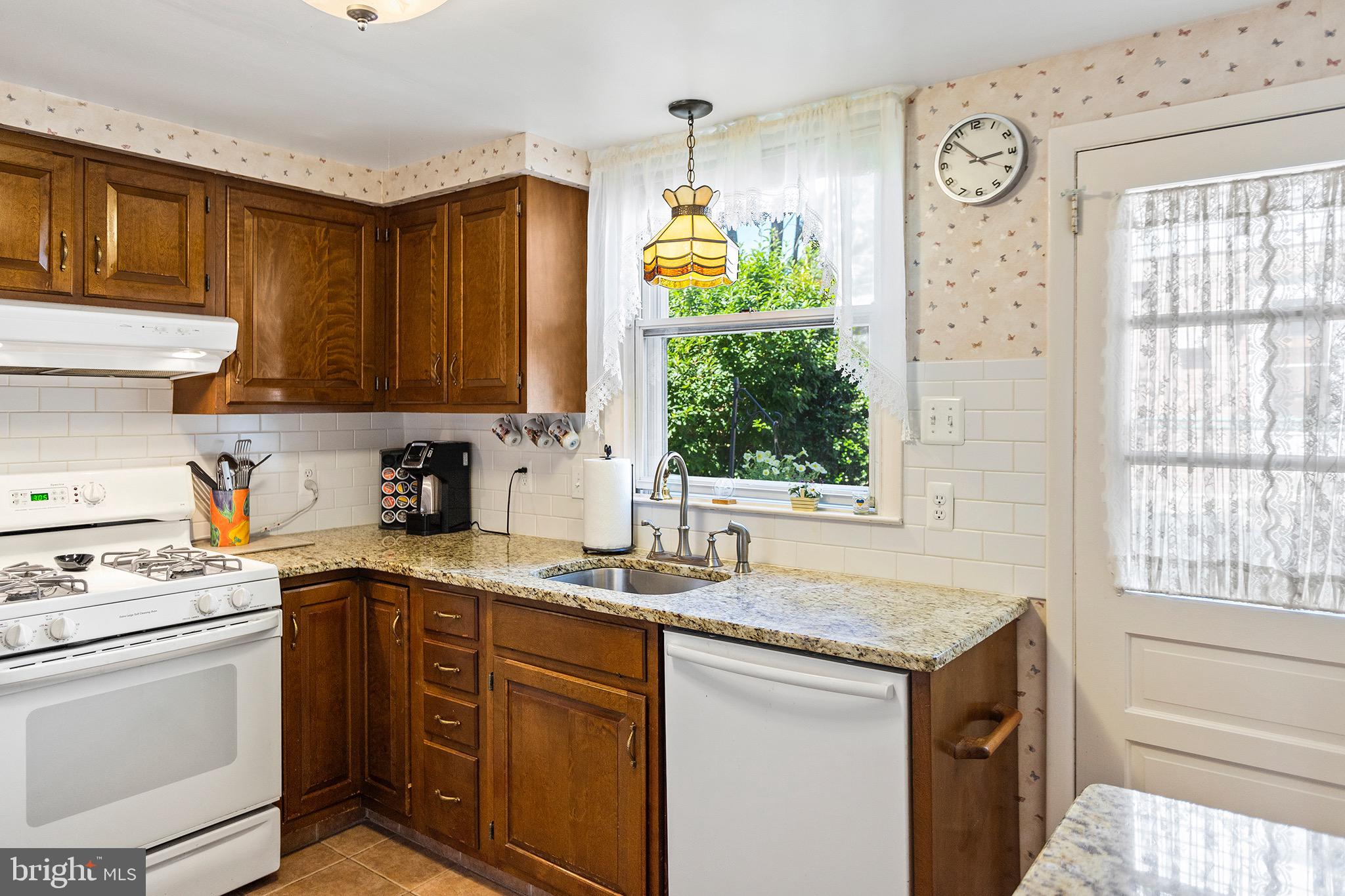 16 South Britton Road Springfield, PA 19064 - Photo 8 of 26