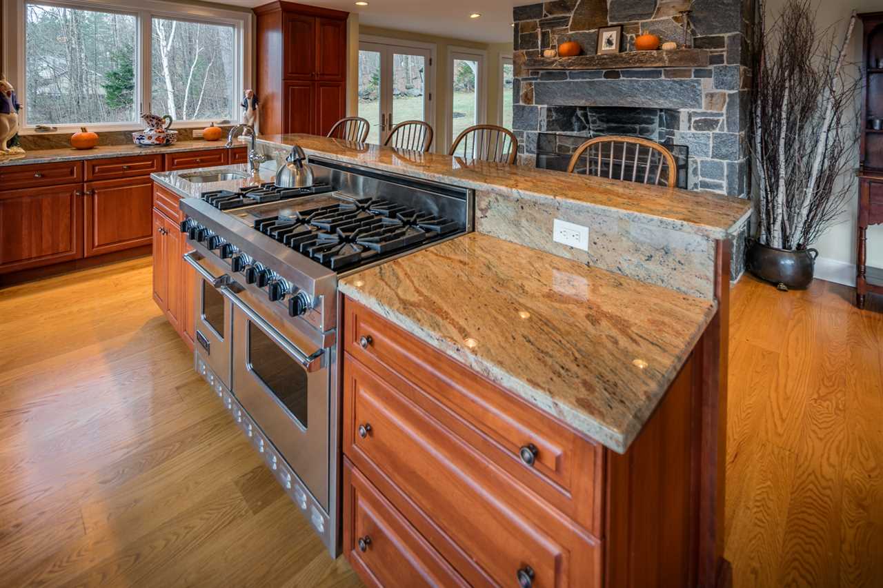 2493 W Road Manchester, VT 05255 - Photo 10 of 24 Gallery Image 10