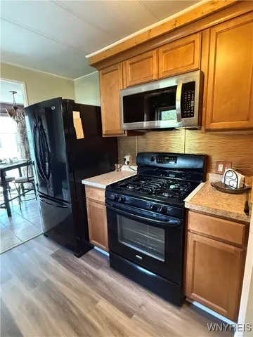 $59,900 | 35 Carefree Lane, Cheektowaga, NY 14227