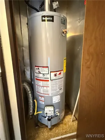 $59,900 | 35 Carefree Lane, Cheektowaga, NY 14227