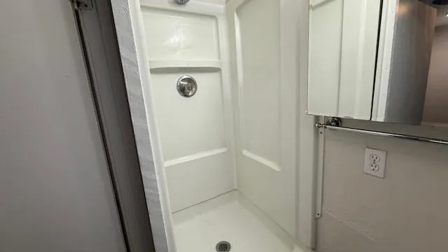 $899 | 2255 North Meridian Avenue, Unit 104, Fresno, CA 93703