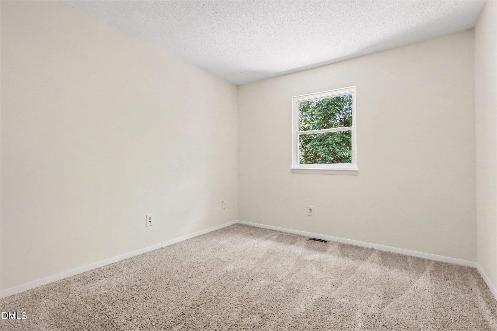 1220 Manassas Court, Unit B Raleigh, NC 27609 - Photo 18 of 32 018_file_1280
