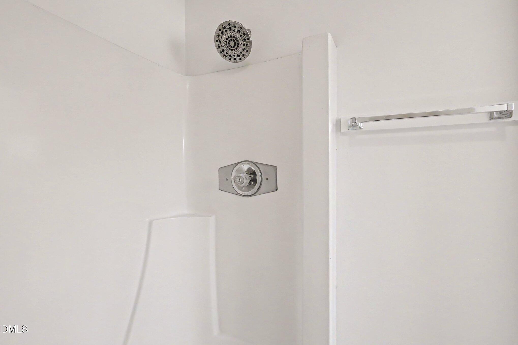 1220 Manassas Court, Unit B Raleigh, NC 27609 - Photo 22 of 32 022_file_5006