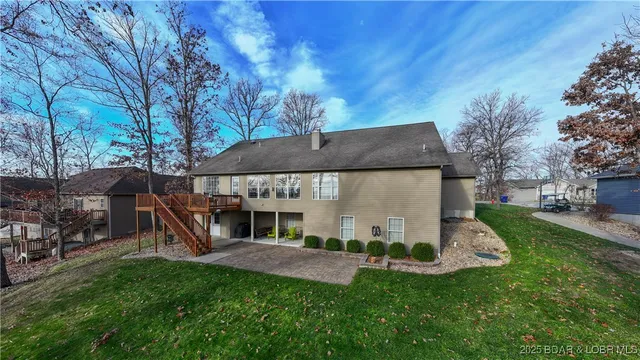 $649,000 | 125 Arrowhead Drive, Lake Ozark, MO 65049