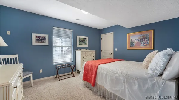 $649,000 | 125 Arrowhead Drive, Lake Ozark, MO 65049