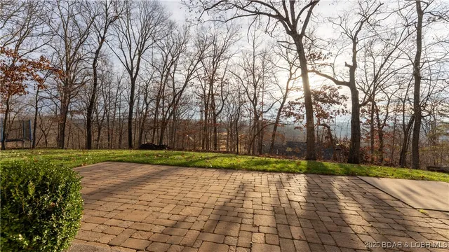 $649,000 | 125 Arrowhead Drive, Lake Ozark, MO 65049
