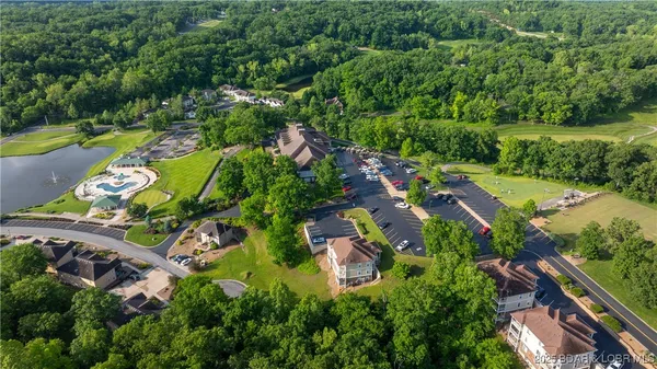 $644,000 | 125 Arrowhead Drive, Lake Ozark, MO 65049