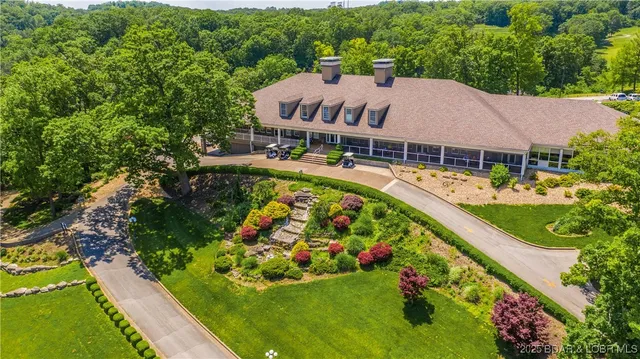 $649,000 | 125 Arrowhead Drive, Lake Ozark, MO 65049