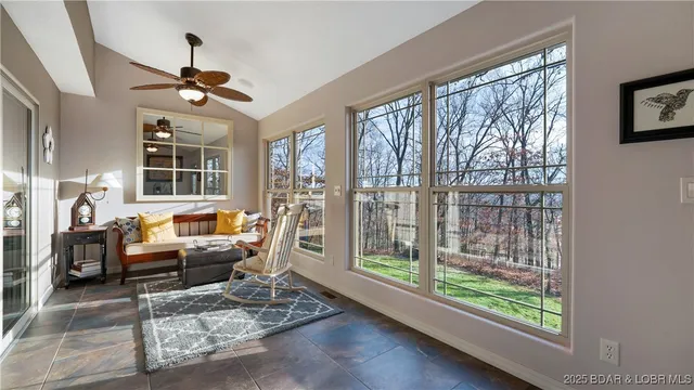 $649,000 | 125 Arrowhead Drive, Lake Ozark, MO 65049