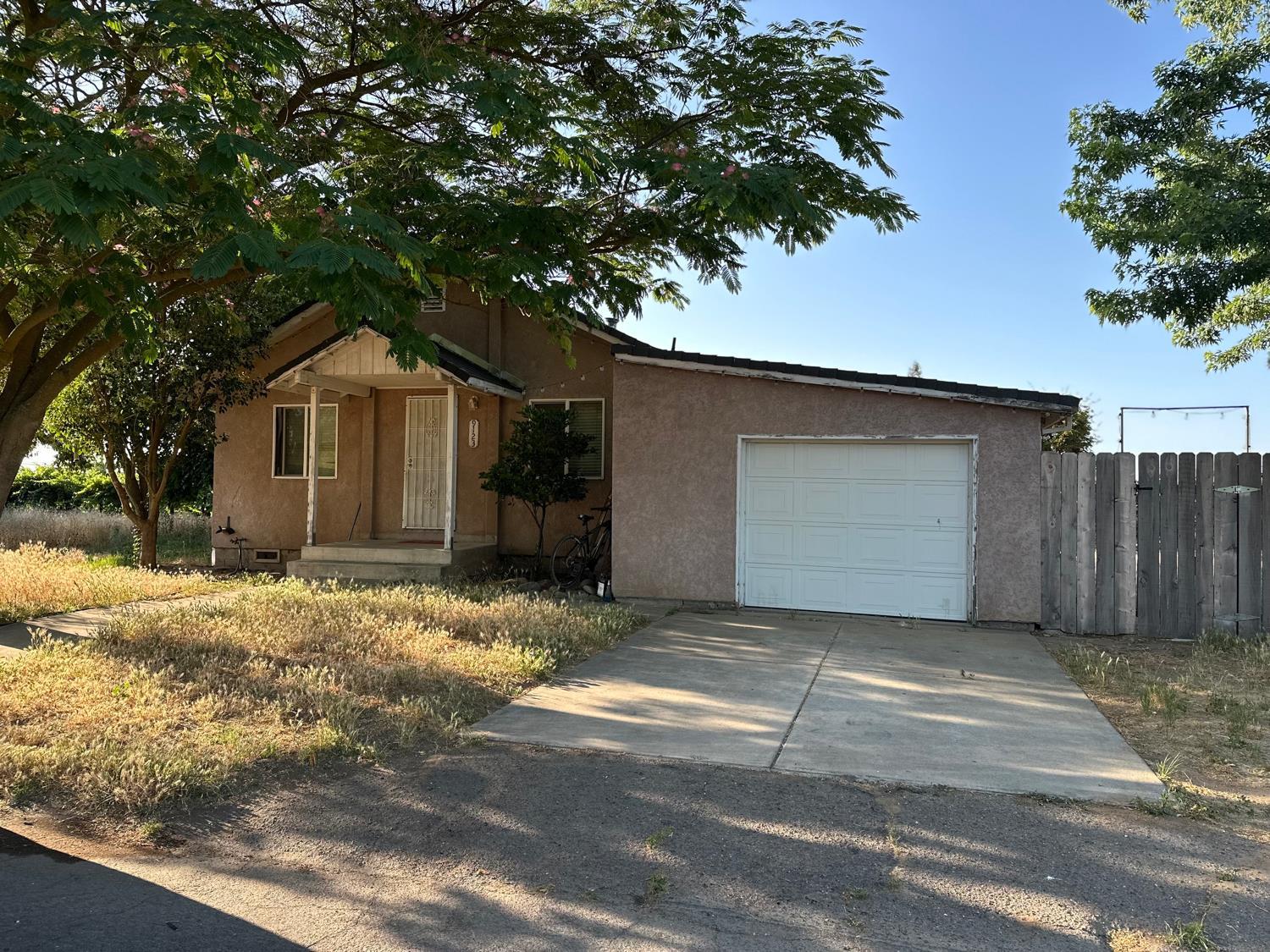 17490 Bruella Road Victor, CA 95253 - Photo 2 of 4