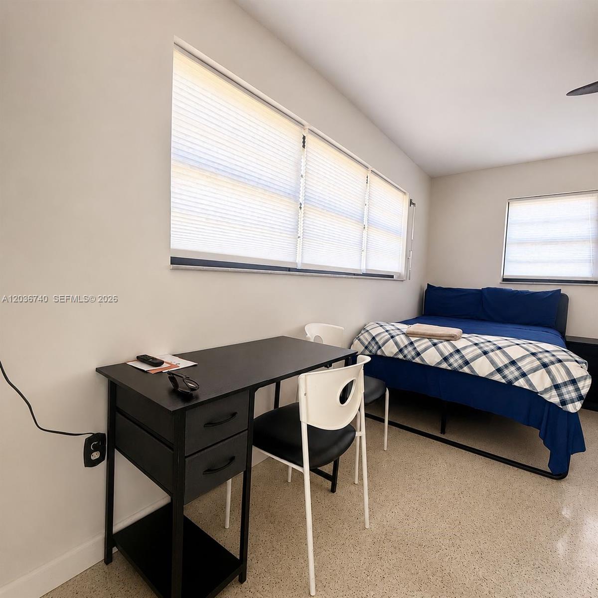3202 Pierce Street Hollywood, FL 33021 - Photo 4 of 9