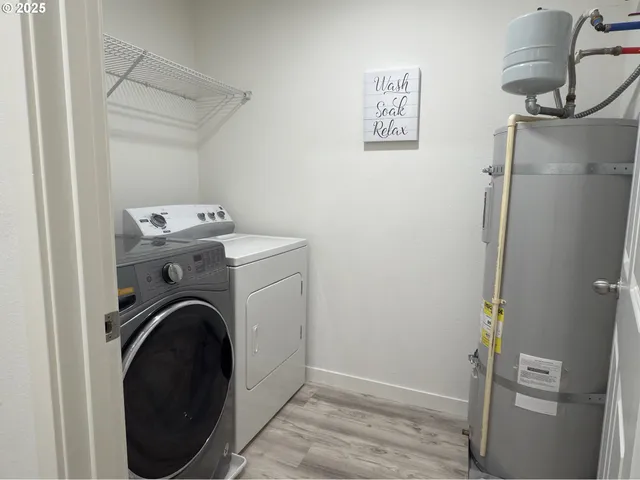 $300,000 | 10734 Northeast Holly Street, Unit 307, Hillsboro, OR 97006