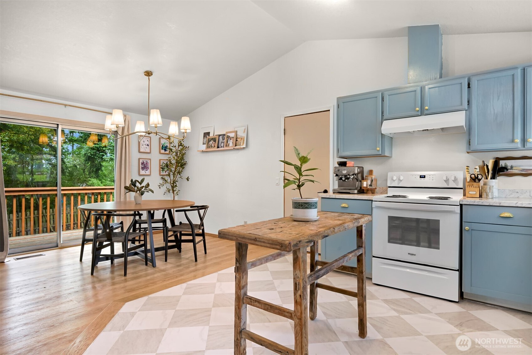 1430 Welling Road Bellingham, WA 98226 - Photo 4 of 38 Gallery Image 4