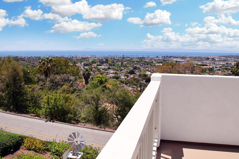 35 Las Alturas Road Santa Barbara, CA 93103 - Photo 4 of 25 View