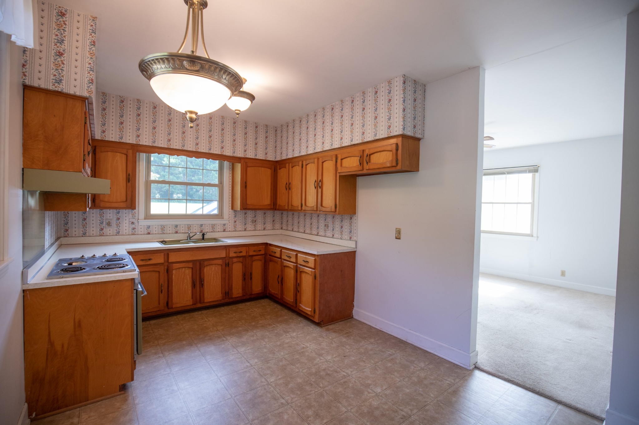 1542 Neelys Bend Road Madison, TN 37115 - Photo 16 of 47 Gallery Image 16