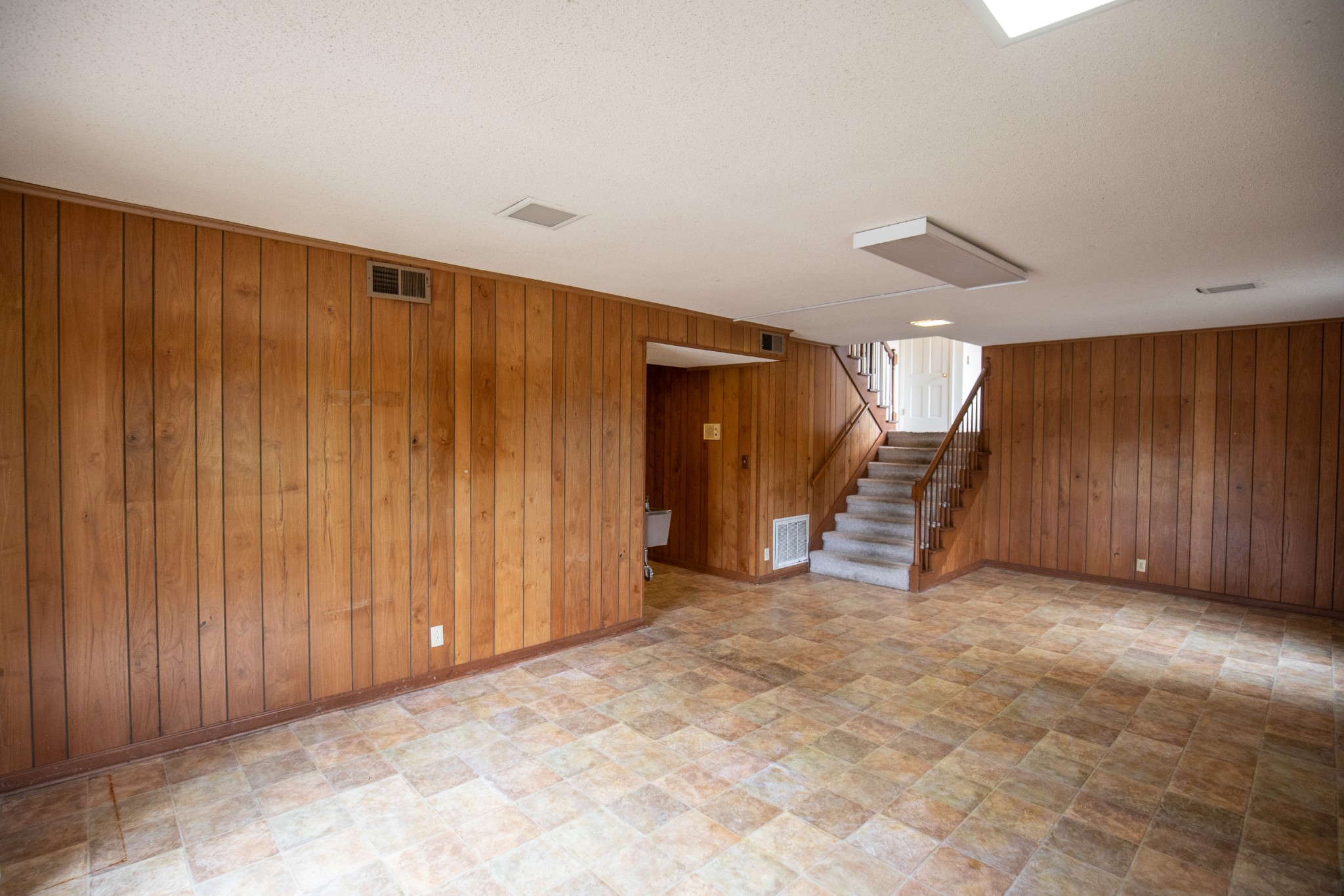 1542 Neelys Bend Road Madison, TN 37115 - Photo 38 of 47 Gallery Image 38