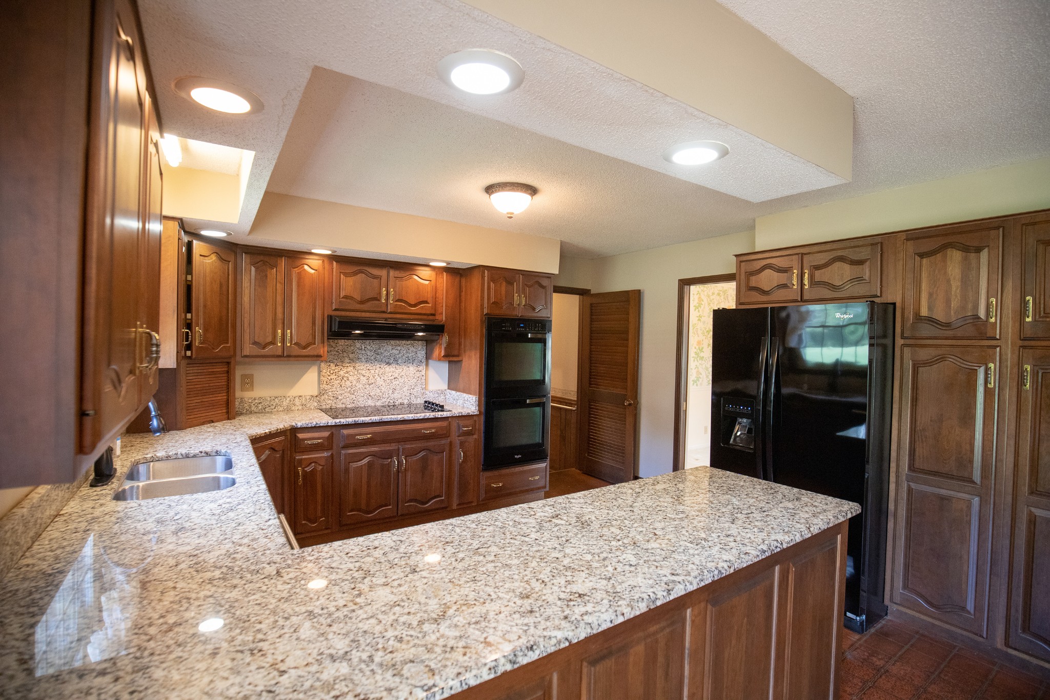 1542 Neelys Bend Road Madison, TN 37115 - Photo 6 of 47 Gallery Image 6