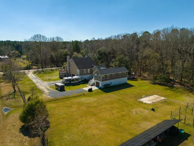 $825,000 | 6440 St Anthony Drive, Hollywood, SC 29449