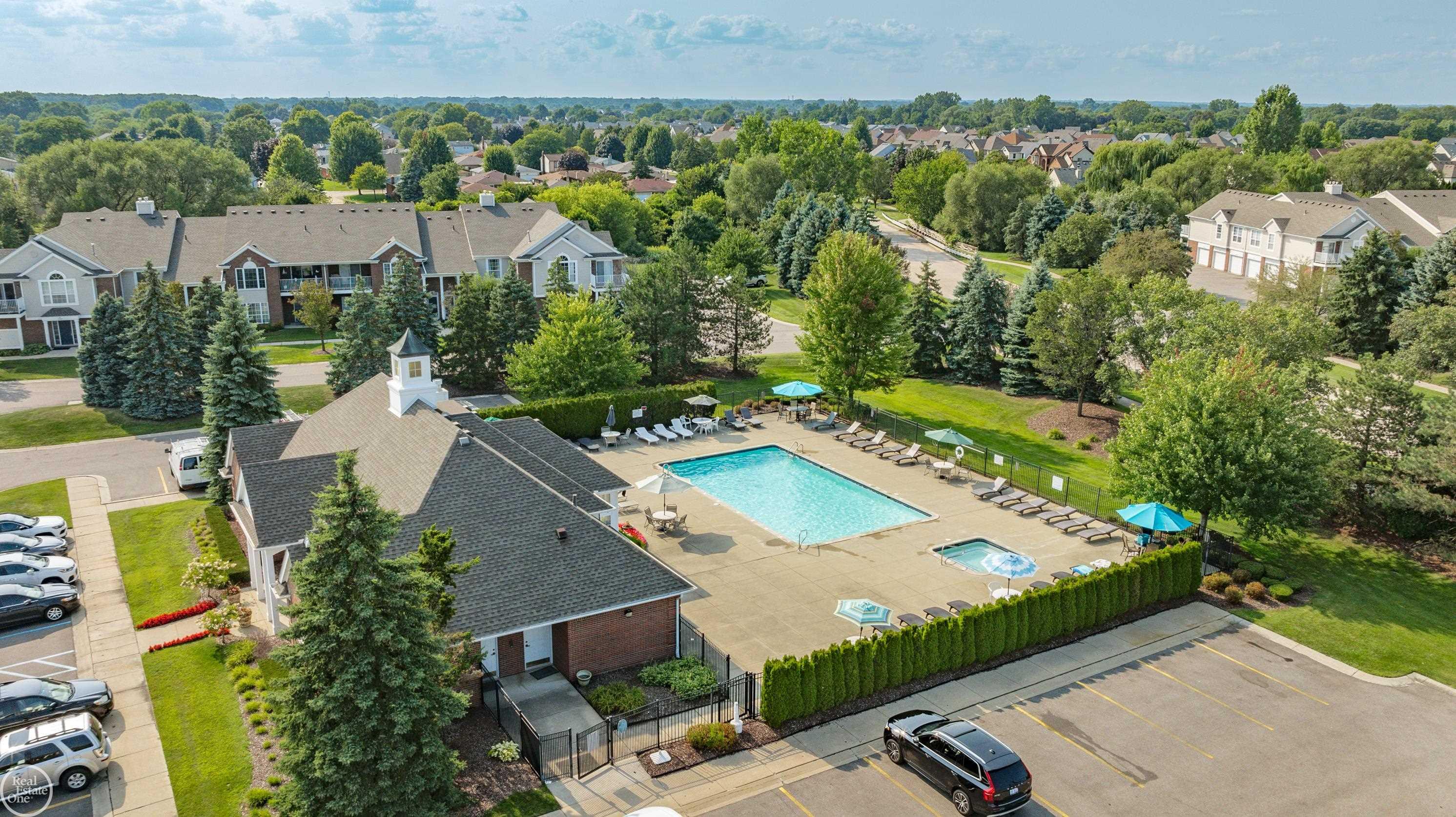 45553 Heather Ridge Drive Macomb, MI 48044 - Photo 42 of 45 50152474-a766265e-4b86-446a-8339-3e58ed680aec.JPG