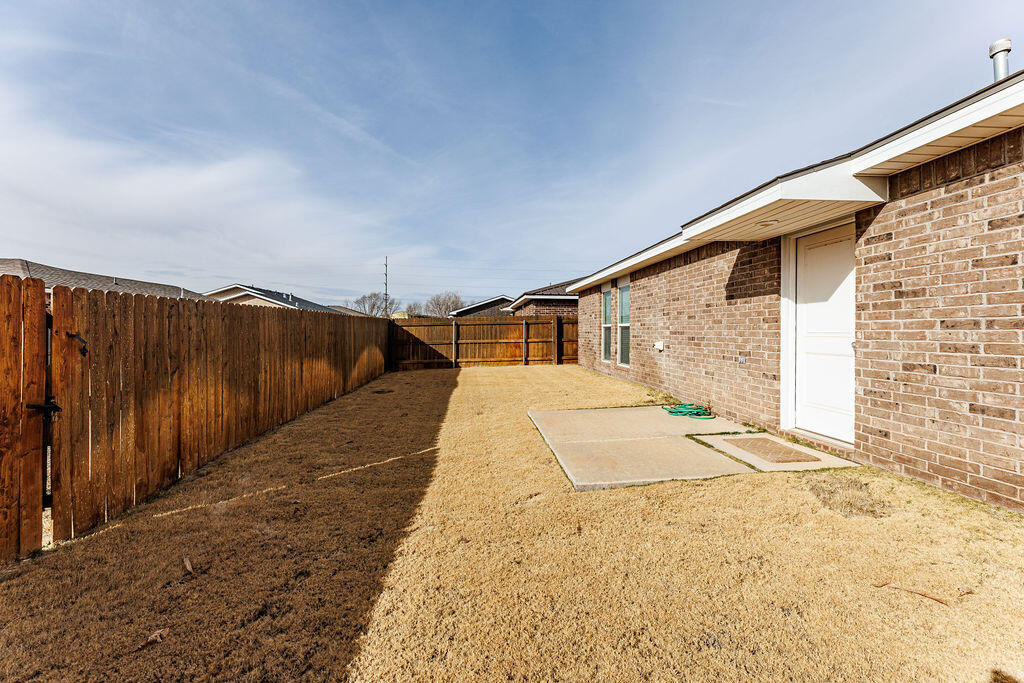 7535 32nd Street Lubbock, TX 79407 - Photo 11 of 49 11