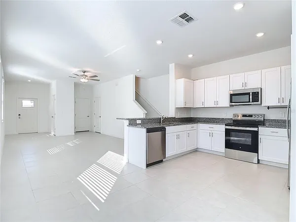 $2,200 | 6170 Shiner Street, Land O' Lakes, FL 34638
