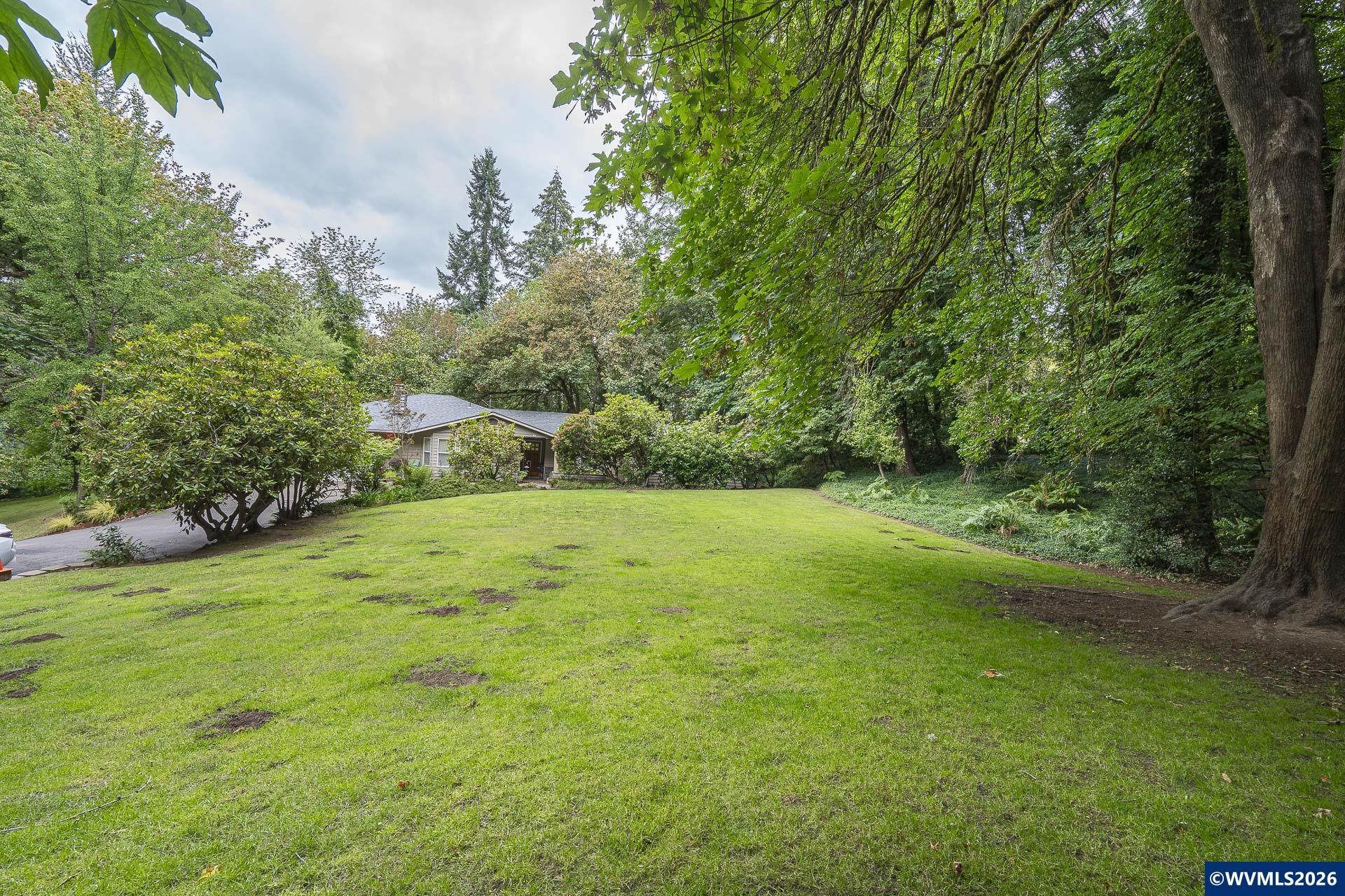 3864 Spring Street South Salem, OR 97302 - Photo 5 of 49