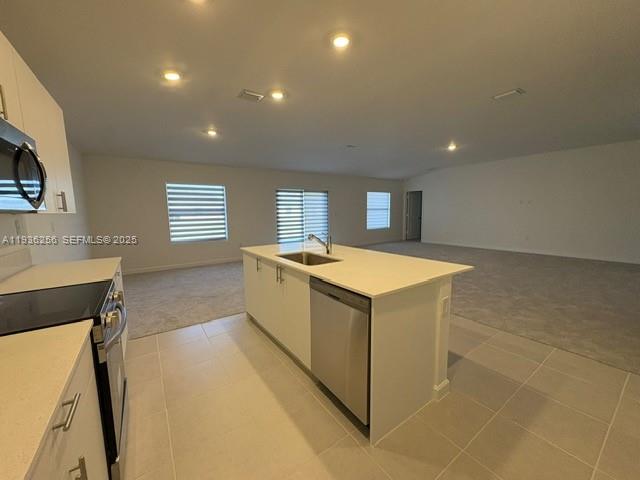 17435 Southwest 285th Street Homestead, FL 33033 - Photo 8 of 24 a utility room with washer and dryer