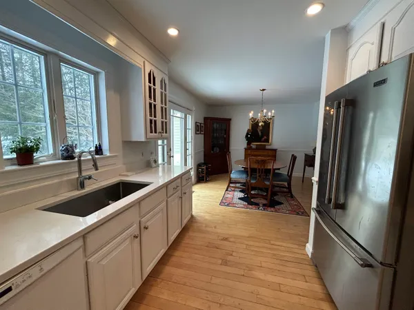 $675,000 | 15 Prentiss Way, Exeter, NH 03833