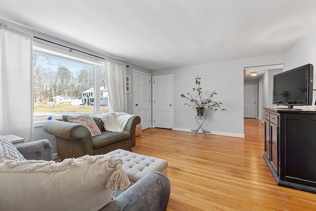 3 Trotting Road Chelmsford, MA 01824 - Photo 15 of 42 Gallery Image 15