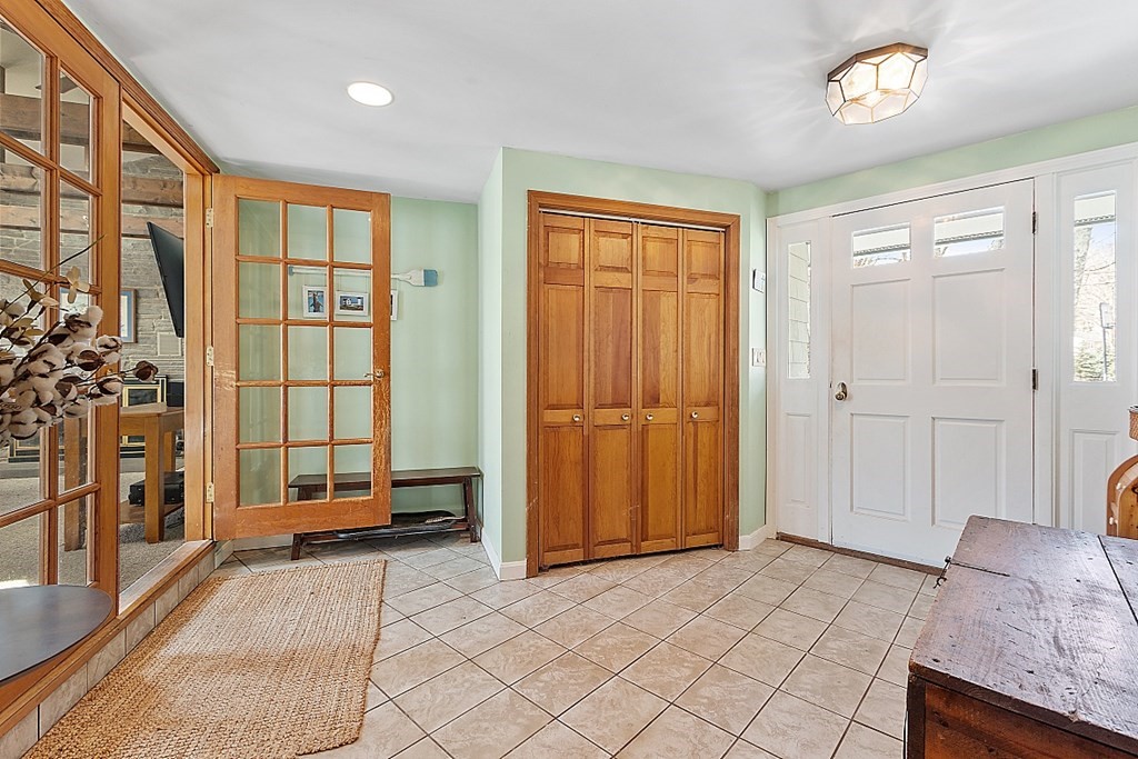 3 Trotting Road Chelmsford, MA 01824 - Photo 3 of 42 Gallery Image 3